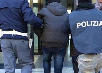 Avola. Evade dai domiciliari, arrestato dalla Polizia