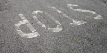 “Alternativa Avolese”: segnaletica inesistente sulla circonvallazione, è allarme sicurezza. L’amministrazione risponde: “consegnati i lavori di manutenzione”