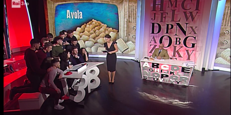 Avola, l’Istituto “Majorana” su Rai 3. Gli studenti vincono la sfida “per un pugno di libri”