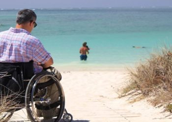 Avola, il Comune aderisce all’iniziativa “Bandiera Lilla” per migliorare l’accoglienza di turisti con disabilità