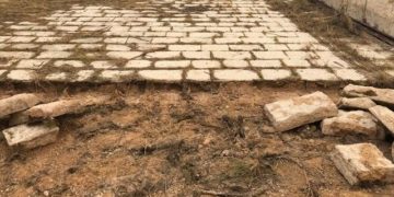 Avola. Sorpreso a rubare basole da un capannone, arrestato