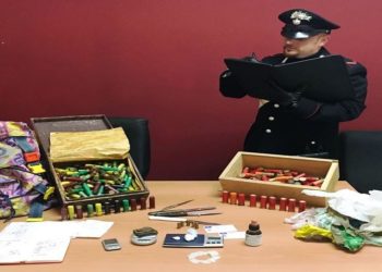 Avola, nascondeva in casa droga e munizioni: 43enne finisce ai domiciliari