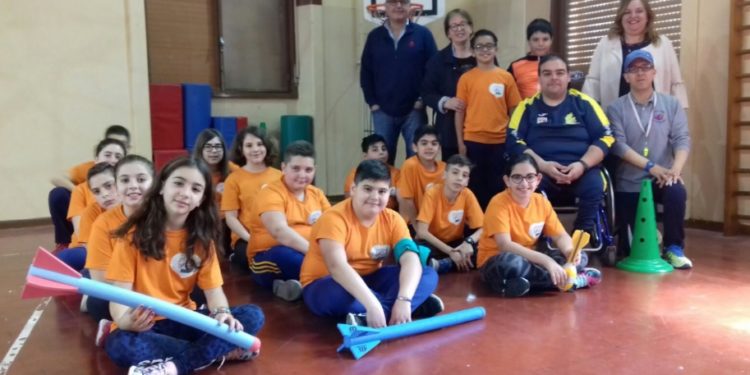 Avola, l’atleta paralimpico Salvo Nitto “campione di inclusione” al I Circolo E. De Amicis