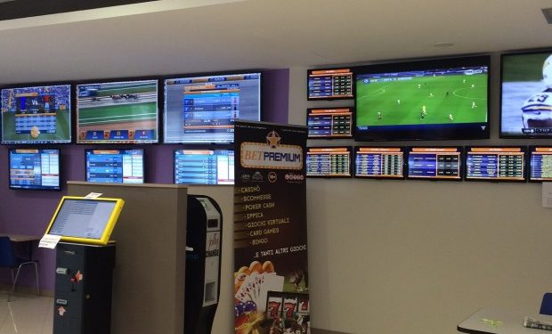 Avola, scommesse a distanza e gioco d’azzardo senza autorizzazioni: denunciato il titolare