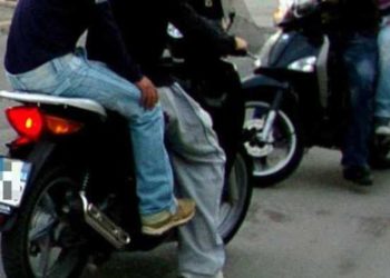 Avola, ai domiciliari ma va in giro in moto: arrestato e portato a “Cavadonna”