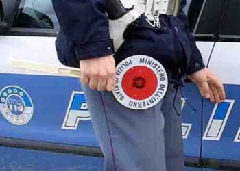 Avola. Fermano il genero per un controllo di Polizia e il suocero si scaglia contro gli agenti: arrestato