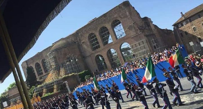 Avola, il I Circolo Didattico “E. De Amicis” partecipa alla Festa della Repubblica