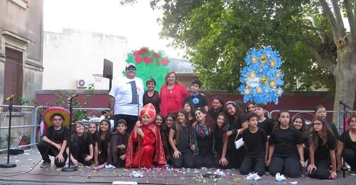 Avola, gli studenti del plesso “De Amicis” vanno in scena con il musical de “I Promessi Sposi”