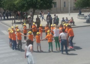 Avola, il I Circolo Didattico “E. De Amicis” festeggia in piazza la conclusione del progetto “Sport di classe”
