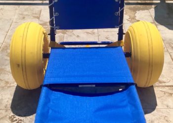 Avola, mare accessibile per tutti: da oggi in spiaggia le carrozzine Job per i disabili