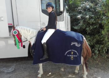 Avola, la giovanissima Santa Puglisi e la sua Zaira stravincono alle “Ponyadi”