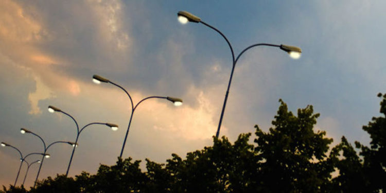 Avola. Nuova illuminazione pubblica, il sindaco Cannata: “sicurezza, qualità e risparmio”