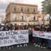 Omicidio ad Avola: l’interà comunità riunita in piazza “Umberto I” per ricordare Loredana Lopiano