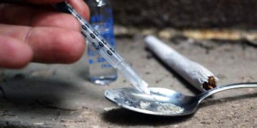 Avola. Compra dell’eroina e muore: in manette in presunti spacciatori