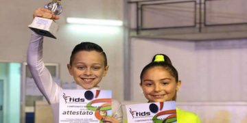 Avola. Campionati regionali danza latina, Li Gioi e Campisi conquistano il Palaghiaccio