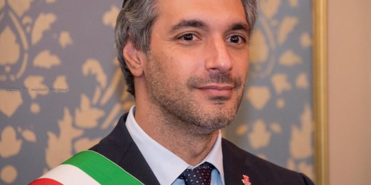 Elezioni Europee, il primo cittadino di Avola scende in campo con Fratelli d’Italia