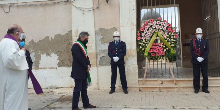 Avola, avvio della settimana santa: la visita del Sindaco e della Giunta ai luoghi cimiteriali