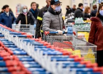 Coronavirus, attivati i buoni spesa per le famiglie in difficoltà: ecco come richiederli