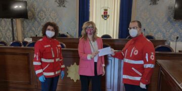 “Mascherine e solidarietà”, l’iniziativa della fashion designer di Avola, Giusi Munafò