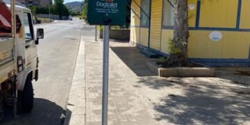 Avola, avviata l’installazione delle palline “dog toilet”