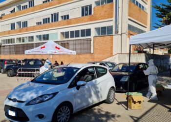 Screening Covid-19 sulla popolazione scolastica, ad Avola su 688 tamponi rapidi: due positivi