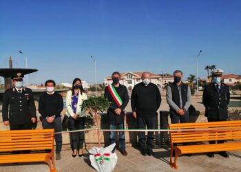 Avola, inaugurate due panchine gialle per lo sport e contro il bullismo e il cyberbullismo