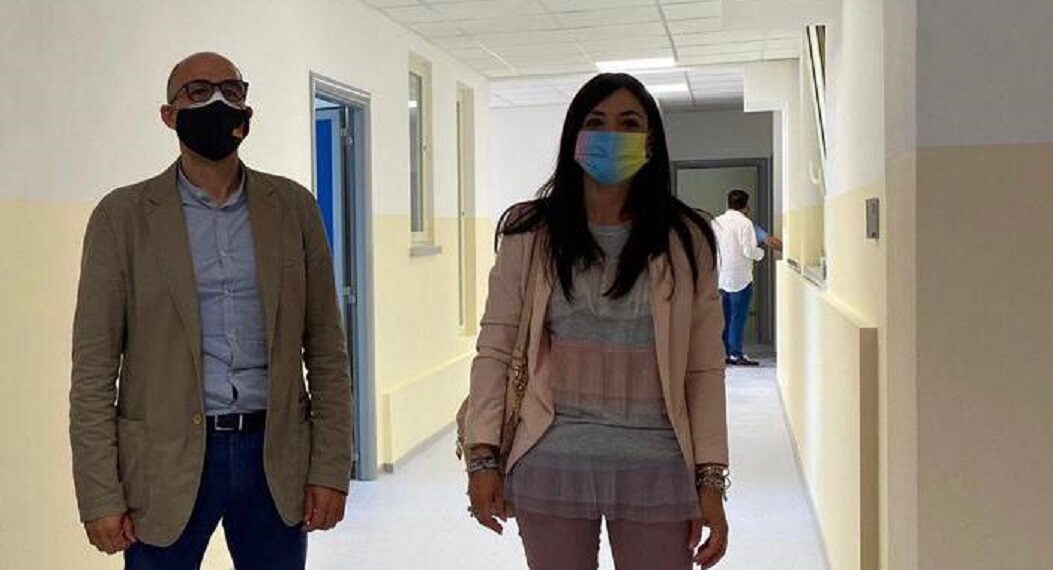 Avola. Rossana Cannata: “Nuova struttura per consentire l’ampliamento dei posti letto in terapia intensiva”
